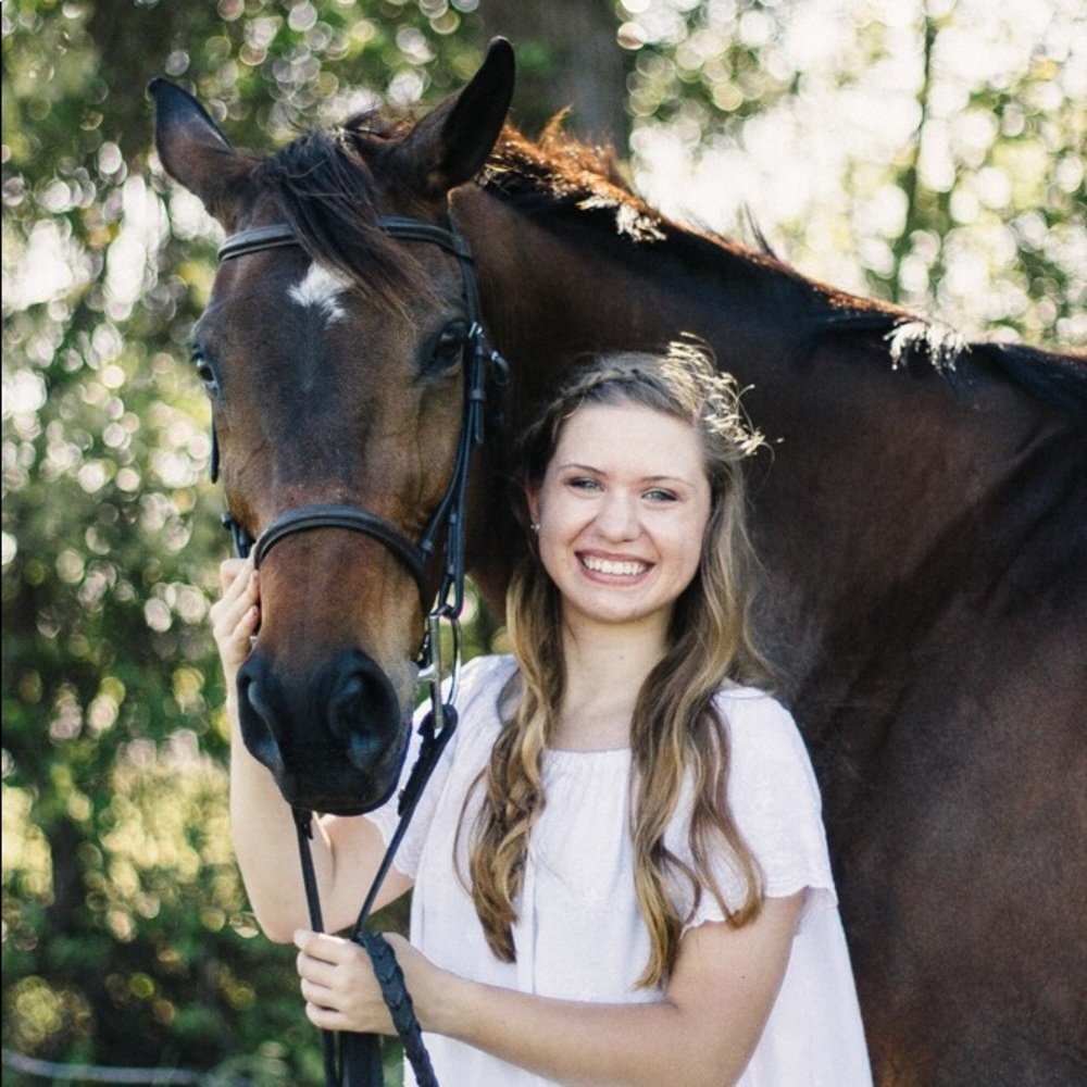 Meet your Posher, Stephanie